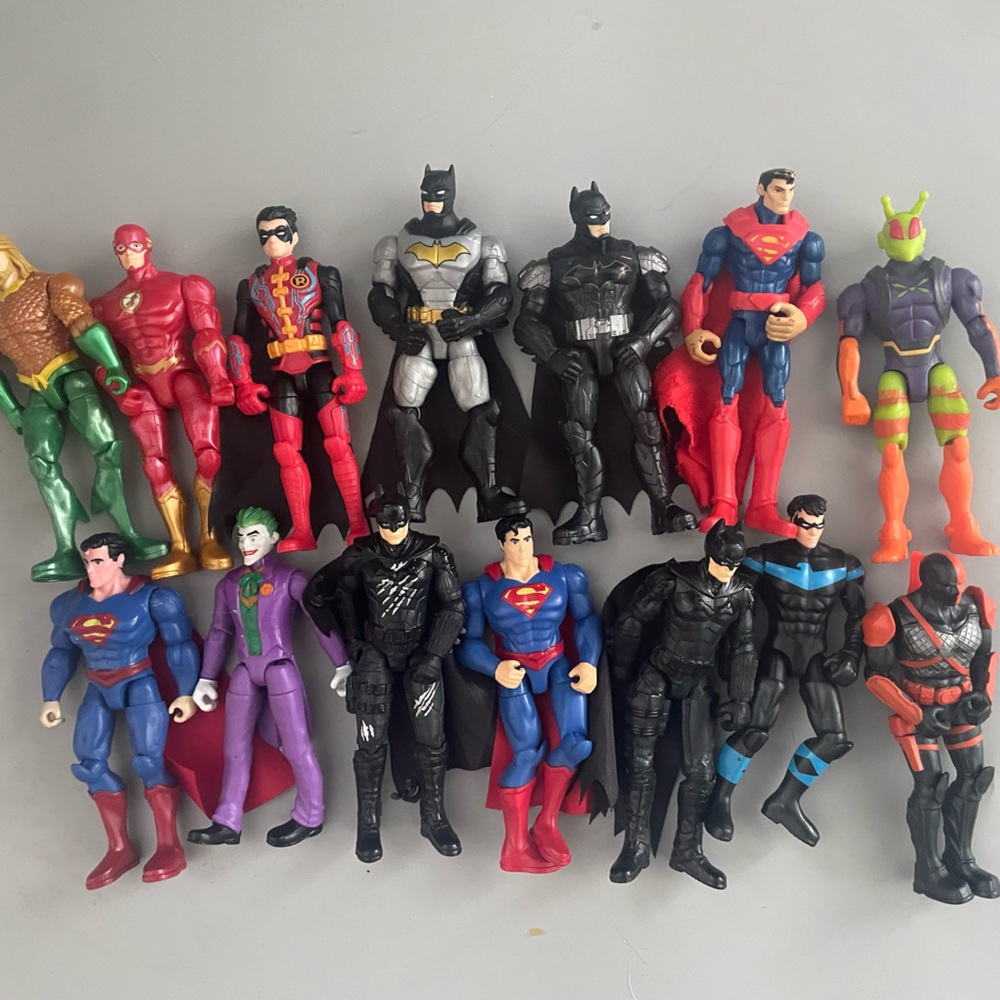 14 DC Comics Action Figure Lot